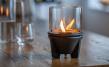 Schmelzfeuer Indoor CeraLava mit Windglas-Aufsatz